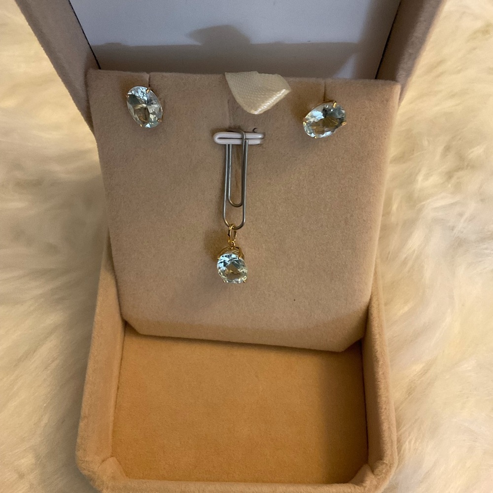 Earrings, pendant set, K18 Japan Gold settings, Jewelry